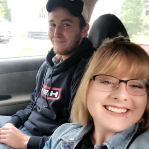 Meet your Posher, Mallory